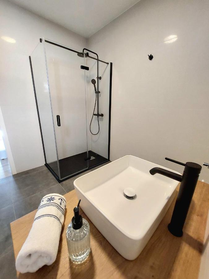 Luxury Sea View Apartment Jesenice  Buitenkant foto