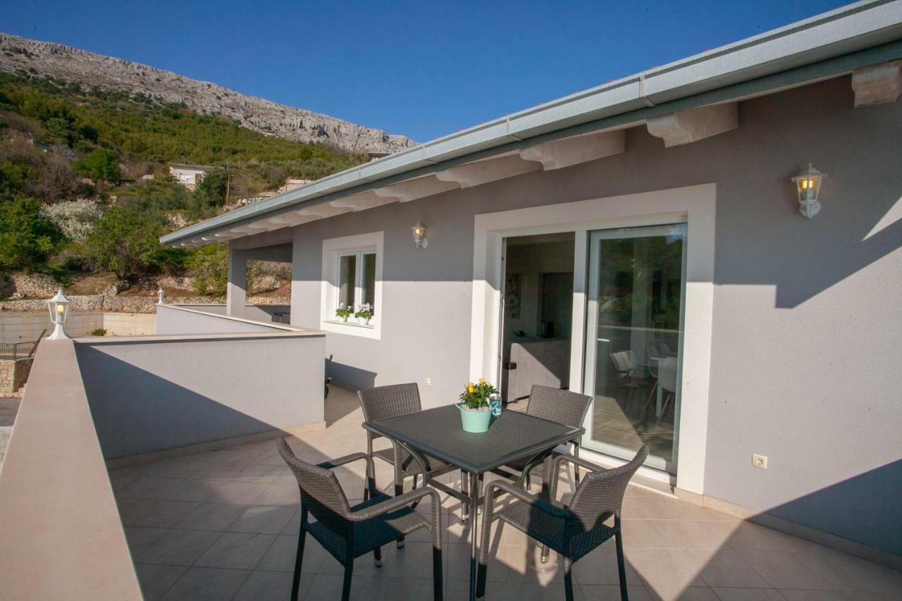 Luxury Sea View Apartment Jesenice  Buitenkant foto