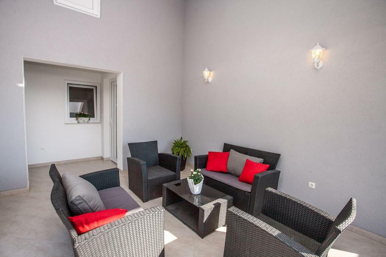 Luxury Sea View Apartment Jesenice  Buitenkant foto